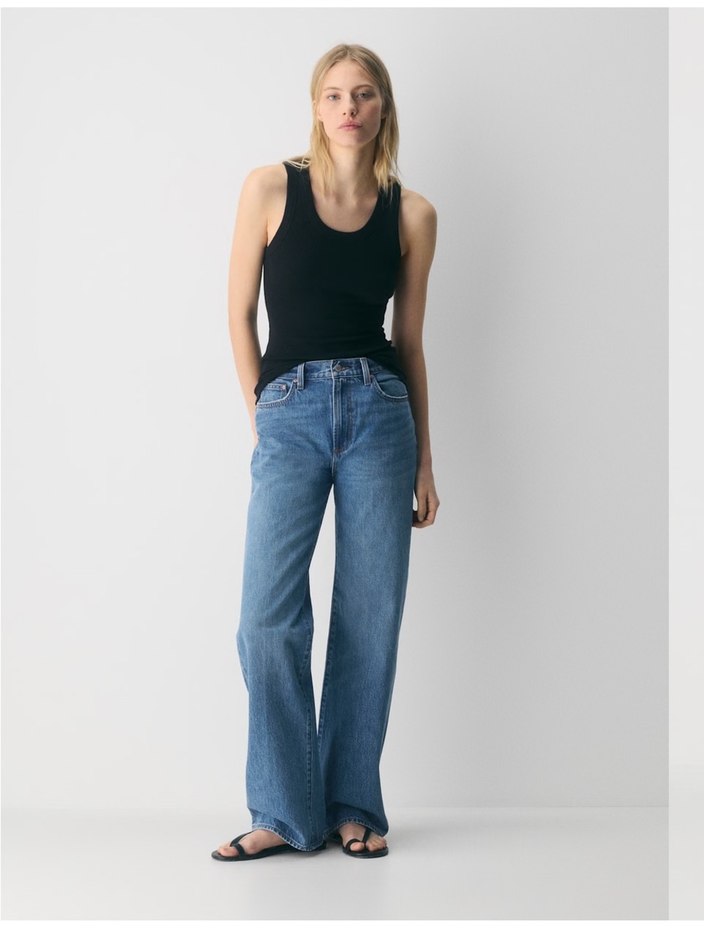 Aritzia Denim Forum The Farrah Hi-Rise Wide Jean Kiss N Tell Bleu